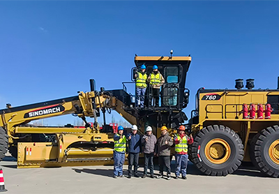 Автогрейдер PY760T